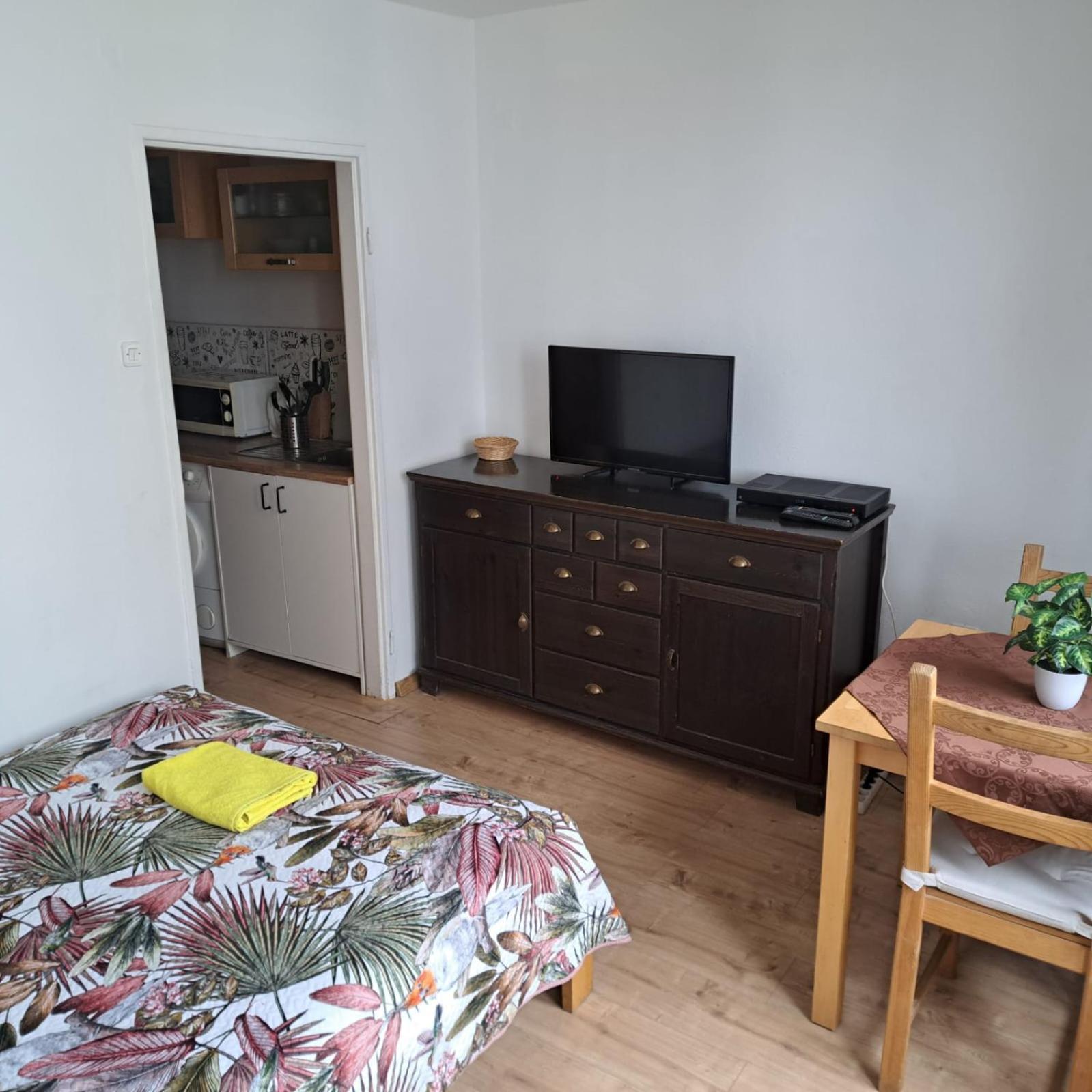 Kwatera Na Wspolnej Varšava Exteriér fotografie